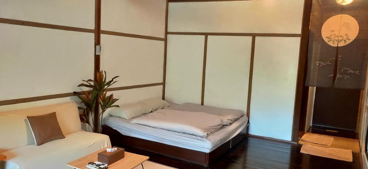 Bright Moon Homestay Dongshi  Экстерьер фото