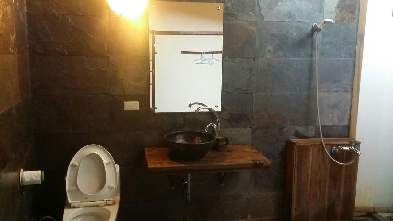 Bright Moon Homestay Dongshi  Экстерьер фото